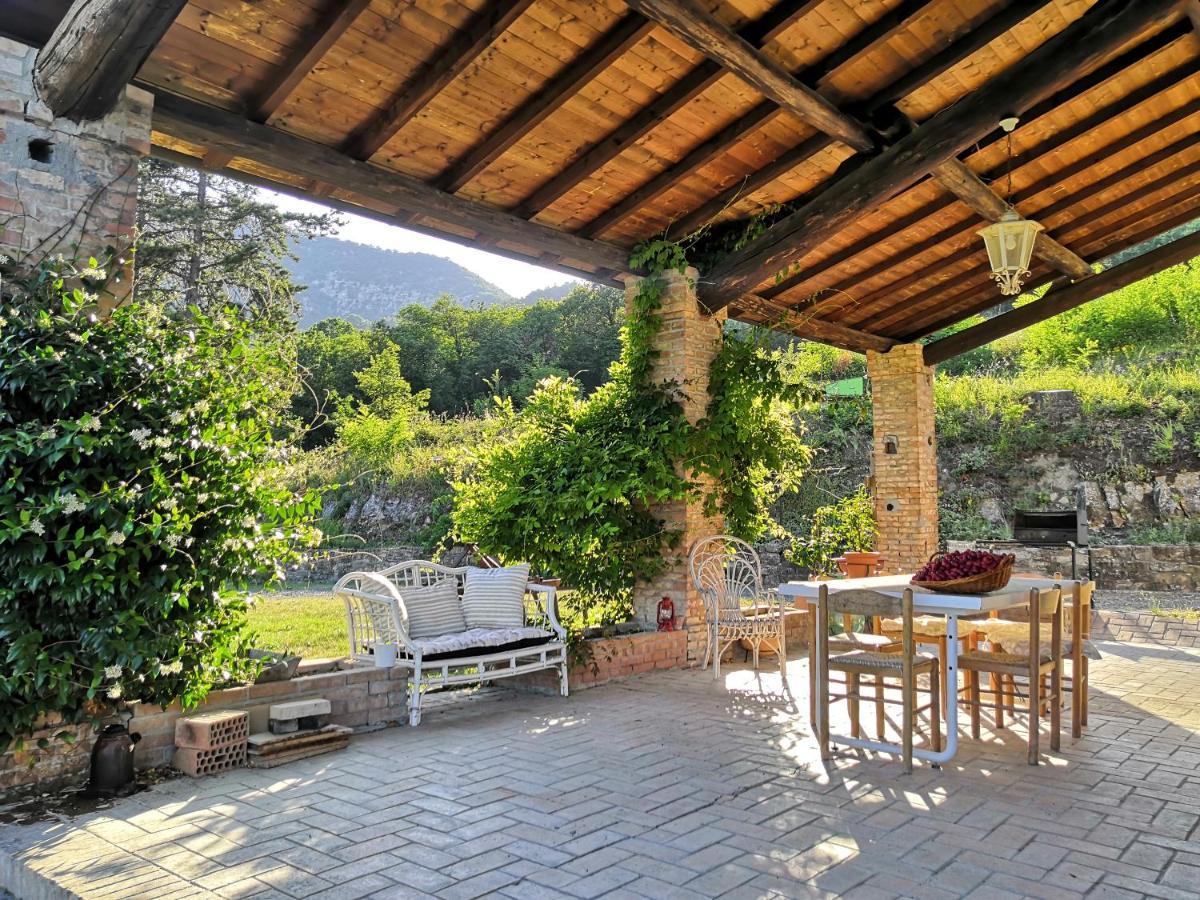 B&B Demetra Solignano Exterior foto